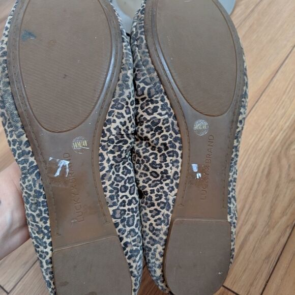 𝅺LUCKY Brand - leopard flats - Picture 2 of 6